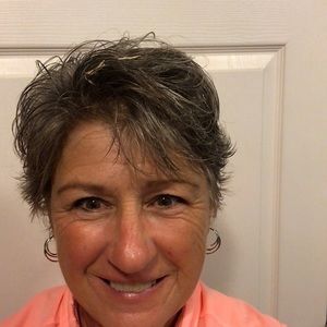 Meet your Posher, Stacie